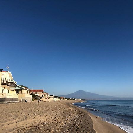 Paradiso Fronte Mare Agnone Bagni Eksteriør billede